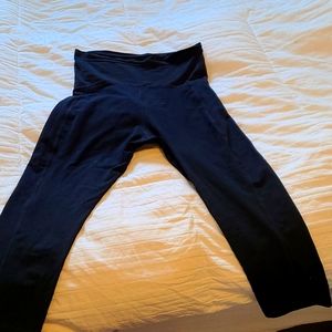 Maternity yoga pants